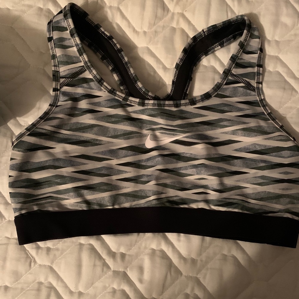 Nike sports bra